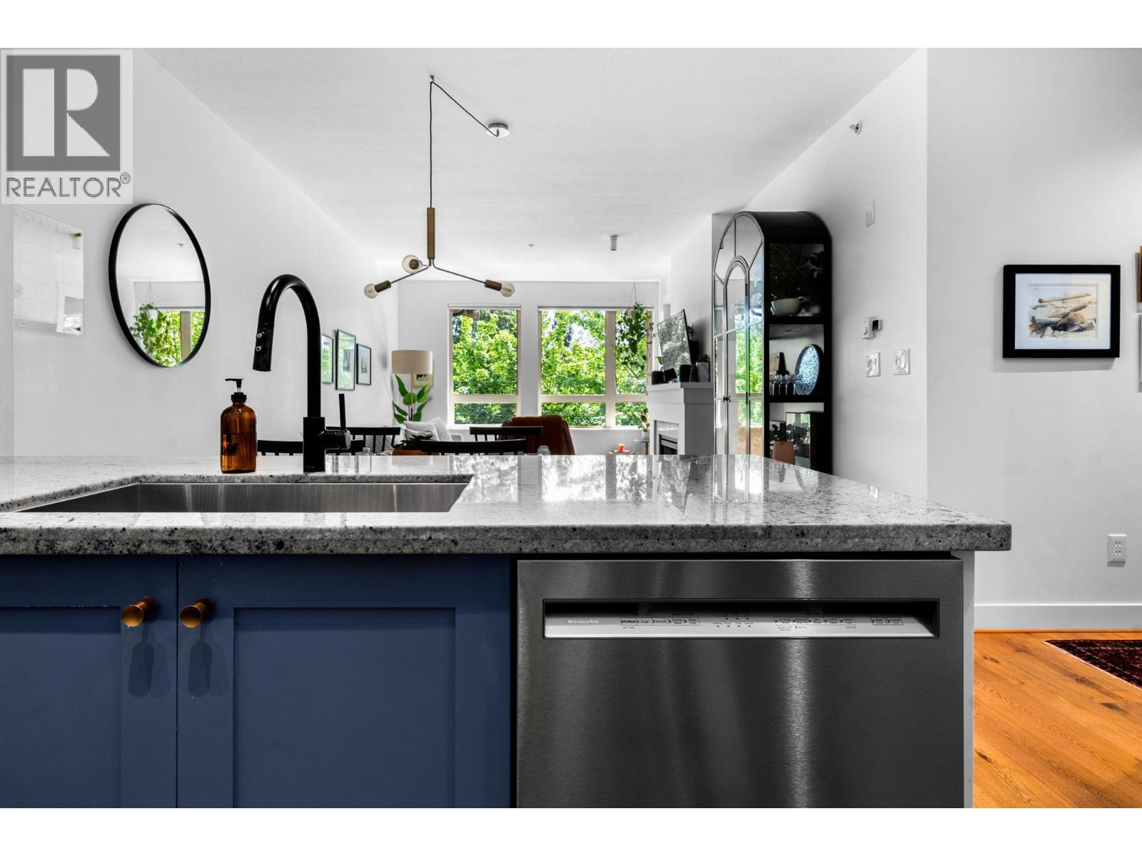 412 2601 Whiteley Court, North Vancouver, British Columbia  V7J 2R7 - Photo 15 - R3127974
