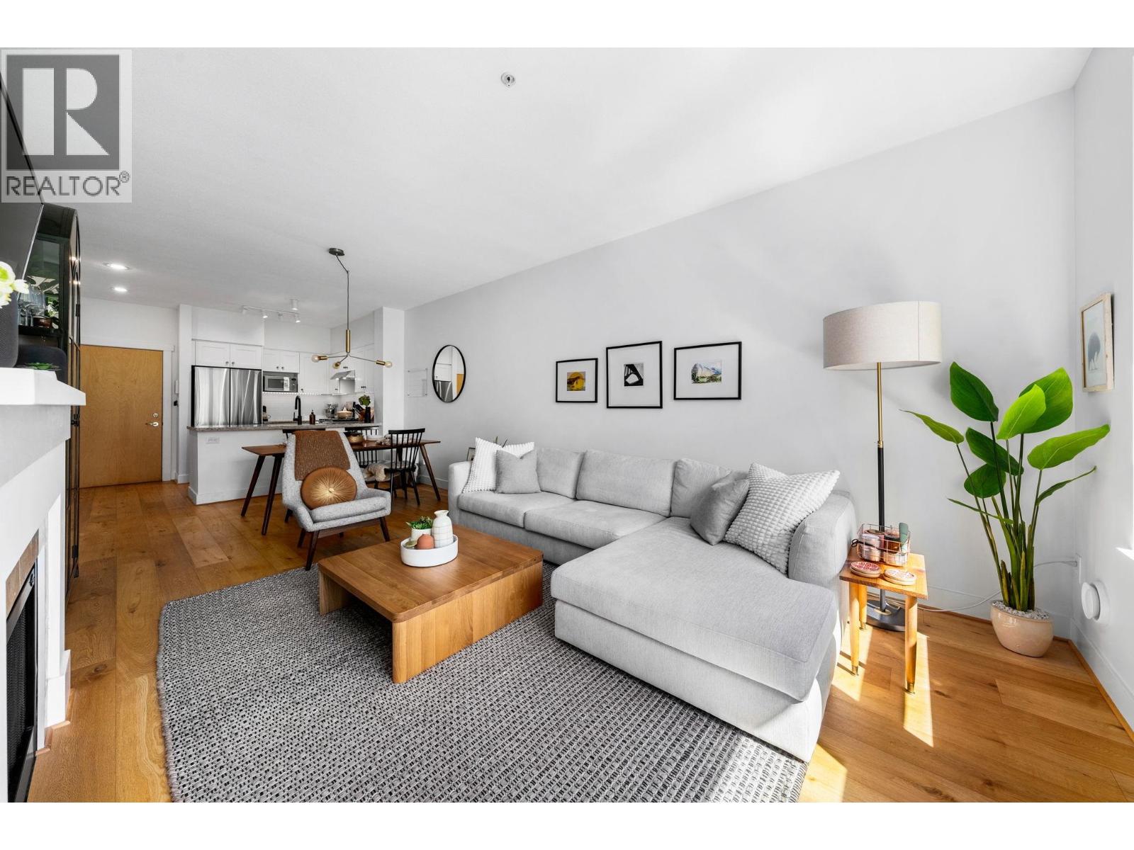412 2601 Whiteley Court, North Vancouver, British Columbia  V7J 2R7 - Photo 9 - R3127974