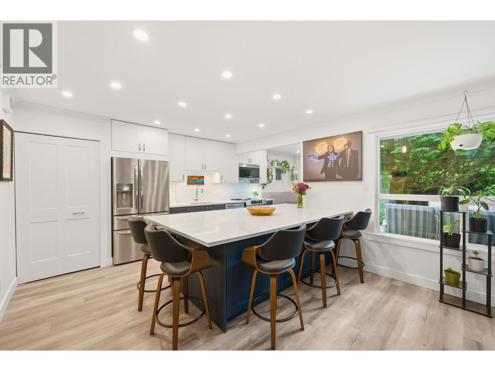 4 9151 Forest Grove Drive, Burnaby, British Columbia  V5A 3Z5 - Photo 2 - R3127982