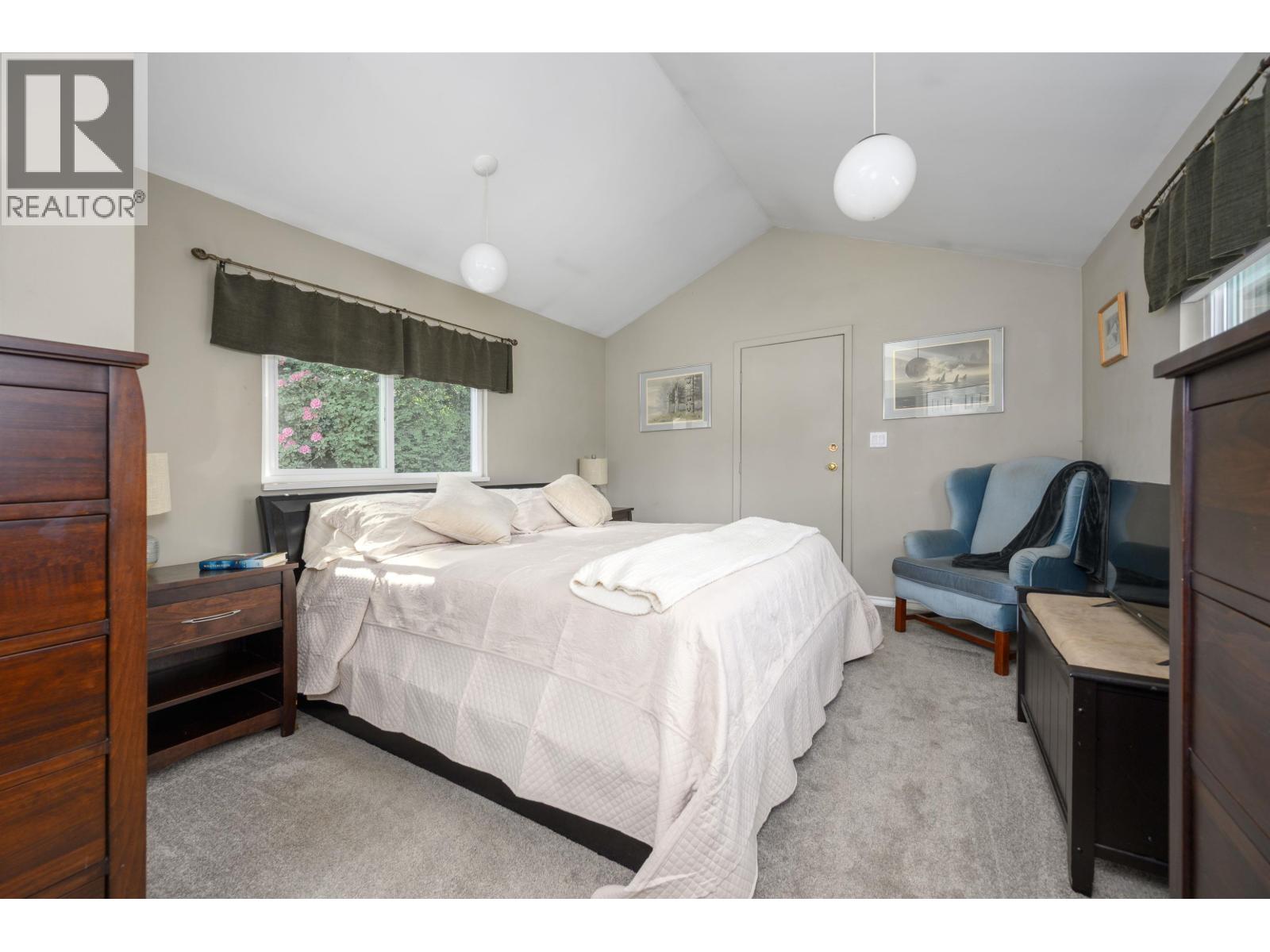 1747 Bellelynn Place, North Vancouver, British Columbia  V7J 2T9 - Photo 24 - R3127976