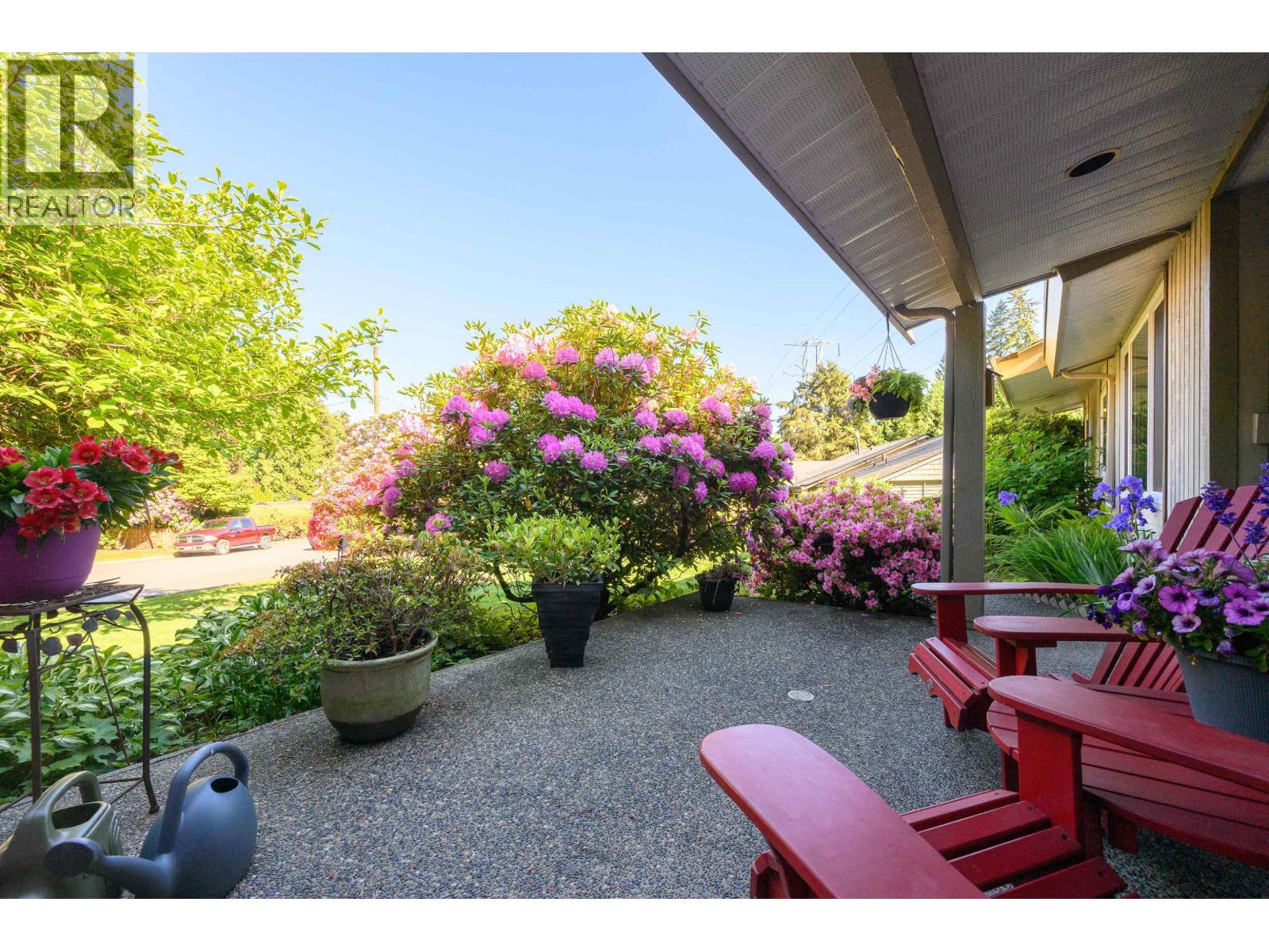 1747 Bellelynn Place, North Vancouver, British Columbia  V7J 2T9 - Photo 33 - R3127976