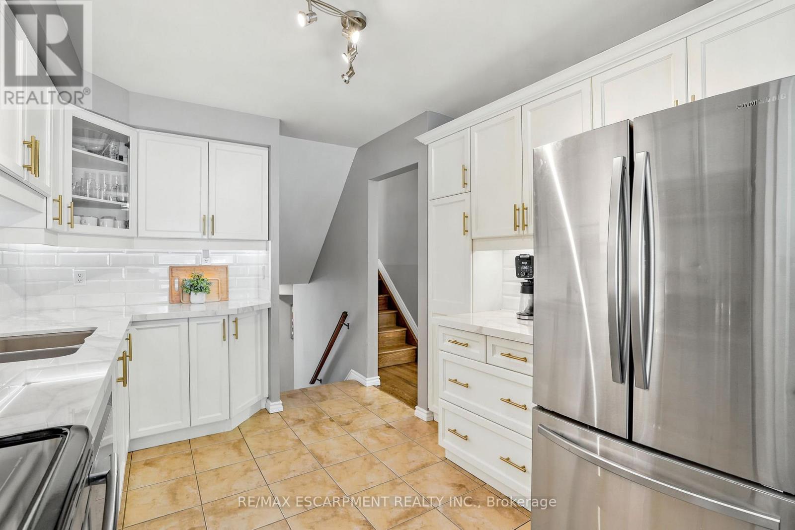 35 Gretna Court, Hamilton, Ontario  L9C 4V1 - Photo 13 - X13174724