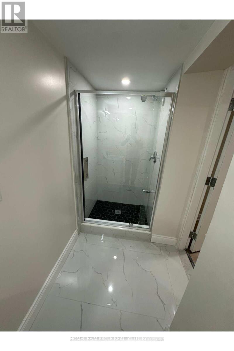 Lower - 170 Gillespie Drive, Brantford, Ontario  N3T 0Y4 - Photo 11 - X13175144