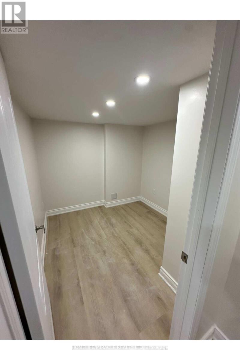 Lower - 170 Gillespie Drive, Brantford, Ontario  N3T 0Y4 - Photo 15 - X13175144