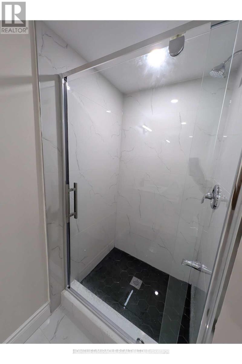 Lower - 170 Gillespie Drive, Brantford, Ontario  N3T 0Y4 - Photo 7 - X13175144