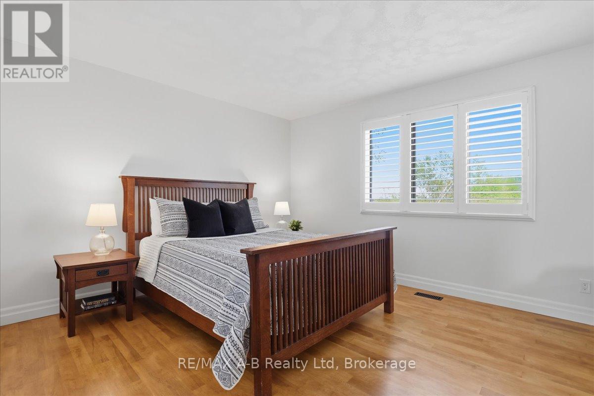 90 Waddell Street, Stratford, Ontario  N5A 6K4 - Photo 26 - X13175274