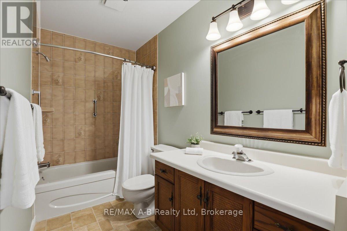 90 Waddell Street, Stratford, Ontario  N5A 6K4 - Photo 34 - X13175274