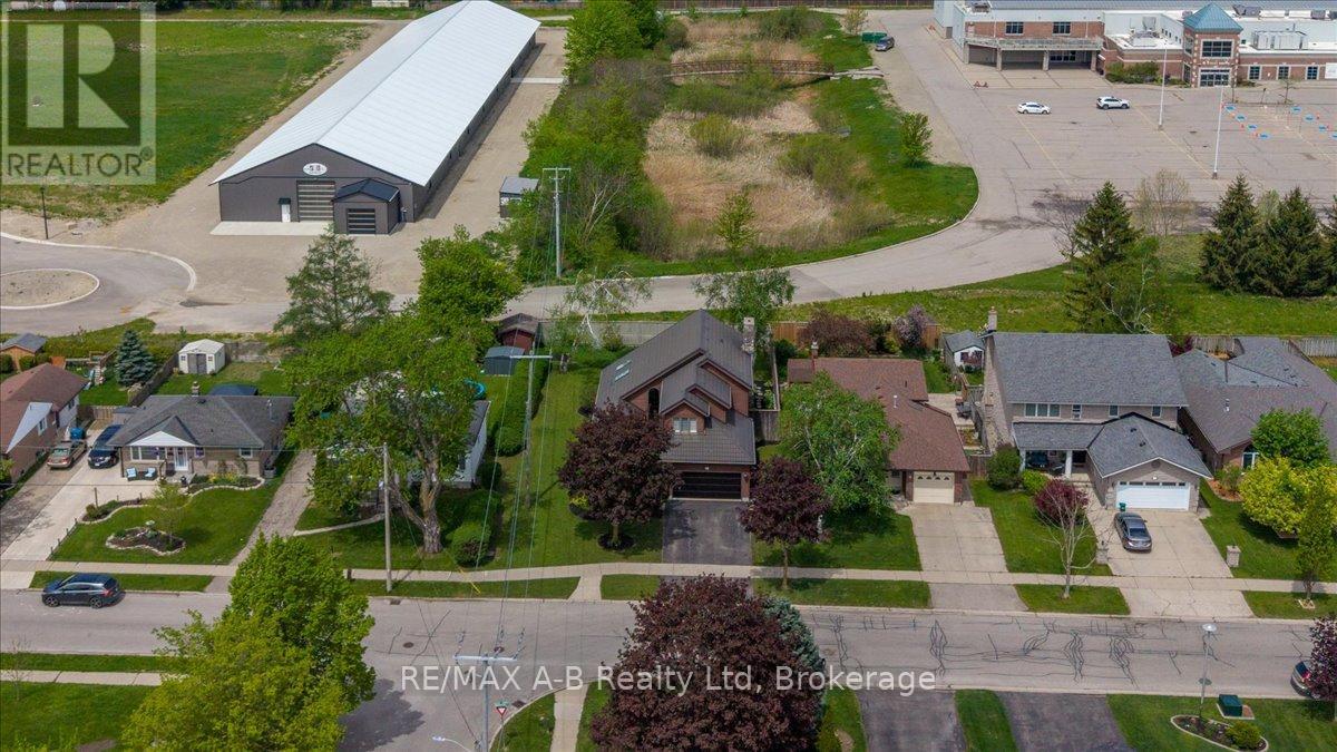 90 Waddell Street, Stratford, Ontario  N5A 6K4 - Photo 44 - X13175274