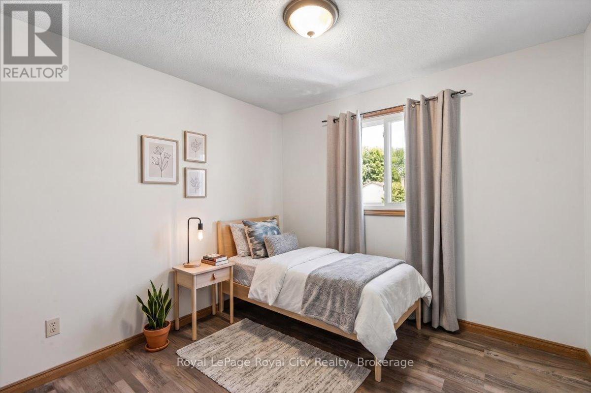 4 Smart Street, Guelph (Kortright West), Ontario  N1G 4K9 - Photo 12 - X13175292