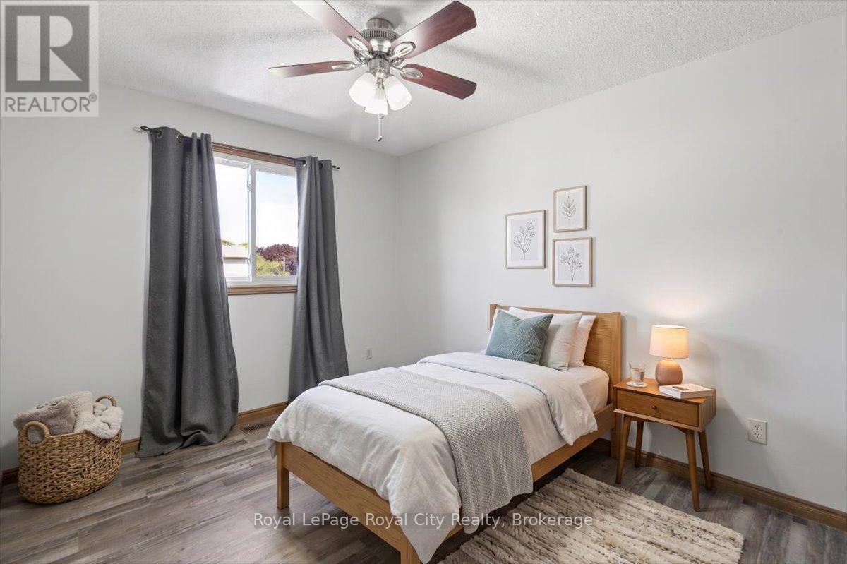 4 Smart Street, Guelph (Kortright West), Ontario  N1G 4K9 - Photo 13 - X13175292