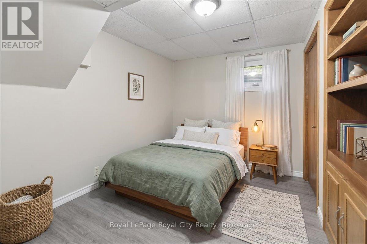 4 Smart Street, Guelph (Kortright West), Ontario  N1G 4K9 - Photo 15 - X13175292