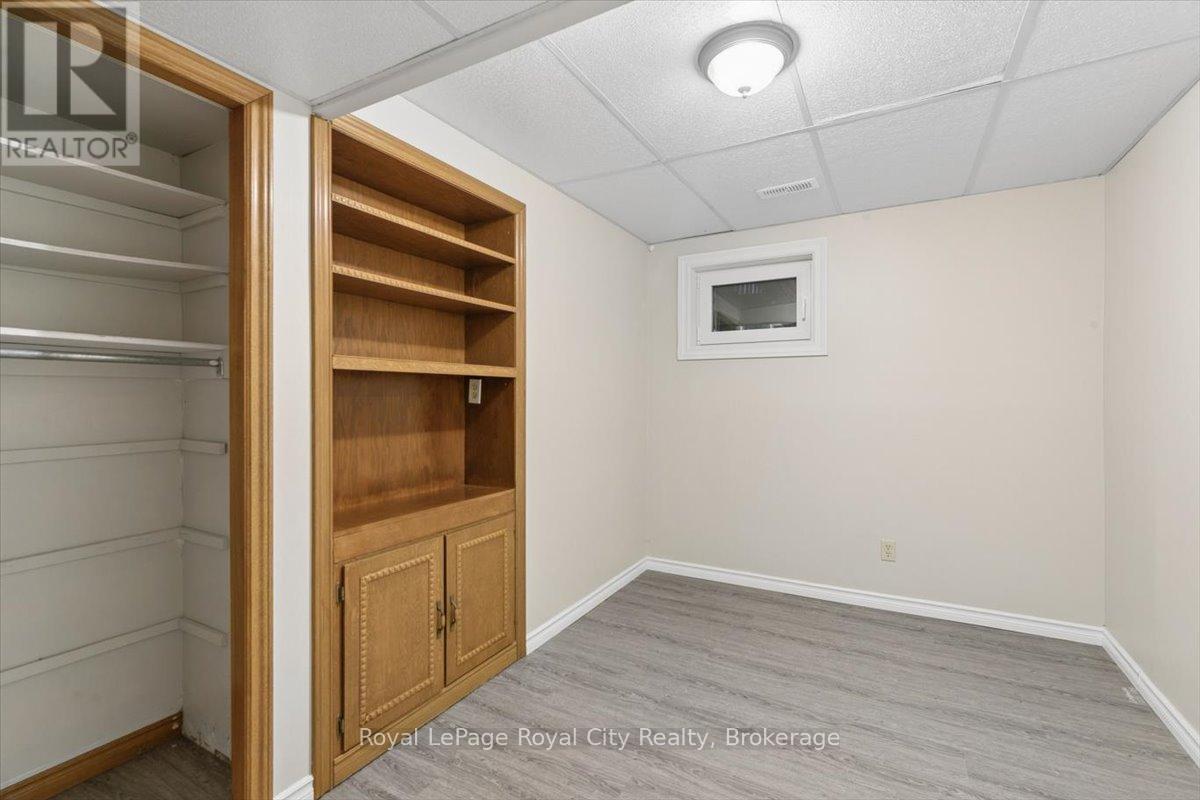 4 Smart Street, Guelph (Kortright West), Ontario  N1G 4K9 - Photo 30 - X13175292