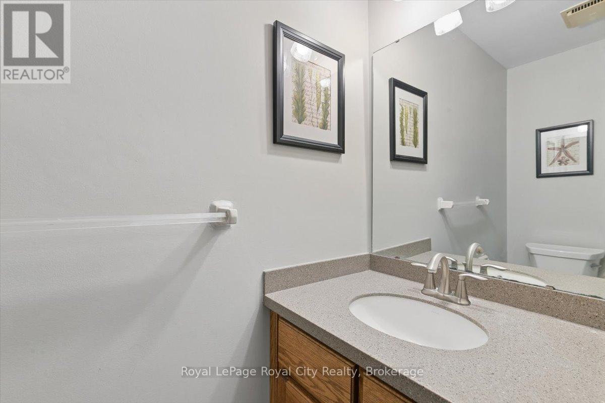4 Smart Street, Guelph (Kortright West), Ontario  N1G 4K9 - Photo 32 - X13175292