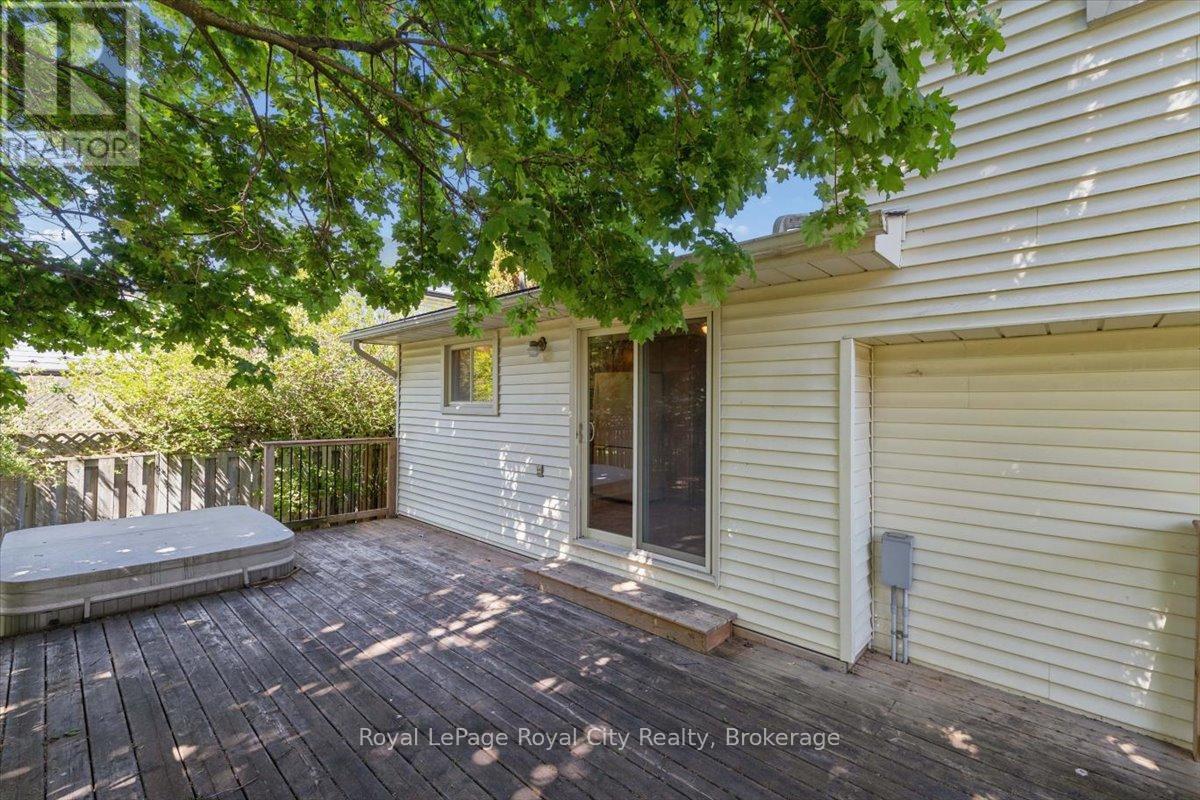 4 Smart Street, Guelph (Kortright West), Ontario  N1G 4K9 - Photo 39 - X13175292