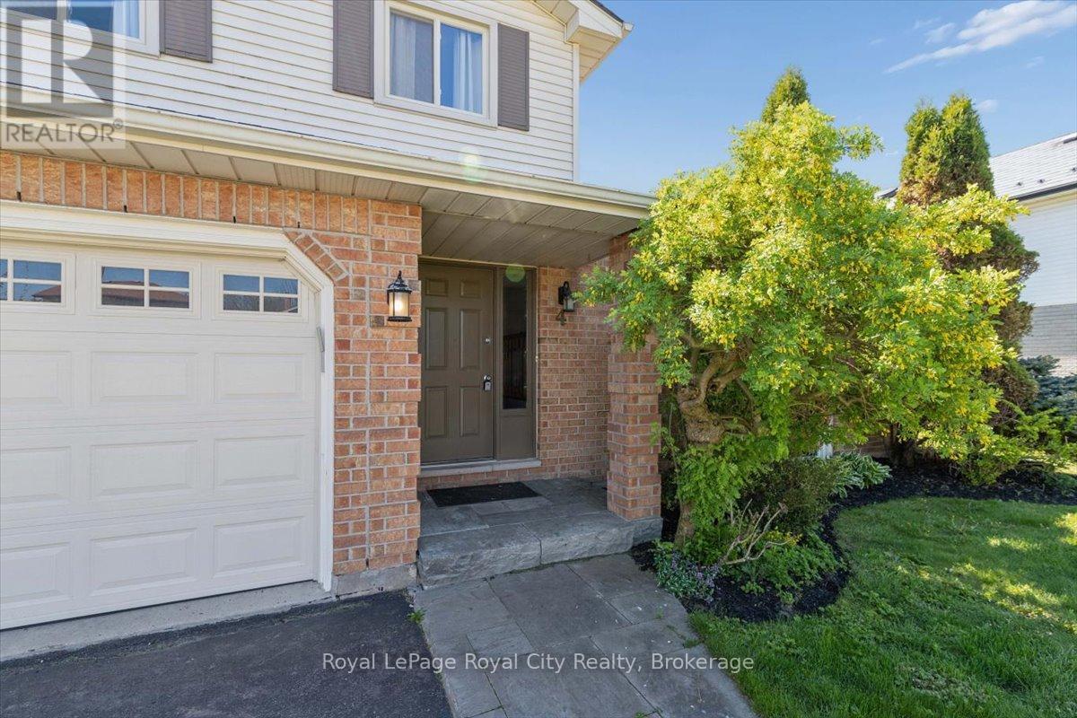 4 Smart Street, Guelph (Kortright West), Ontario  N1G 4K9 - Photo 4 - X13175292