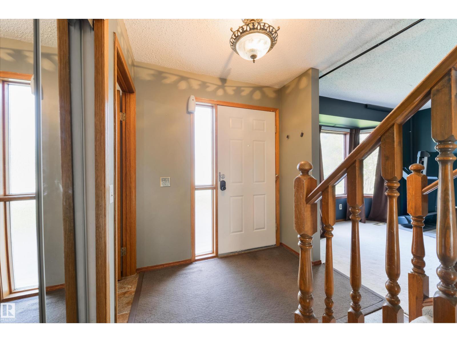 4012 44 Av, Stony Plain, Alberta  T7Z 1K3 - Photo 2 - E4489992