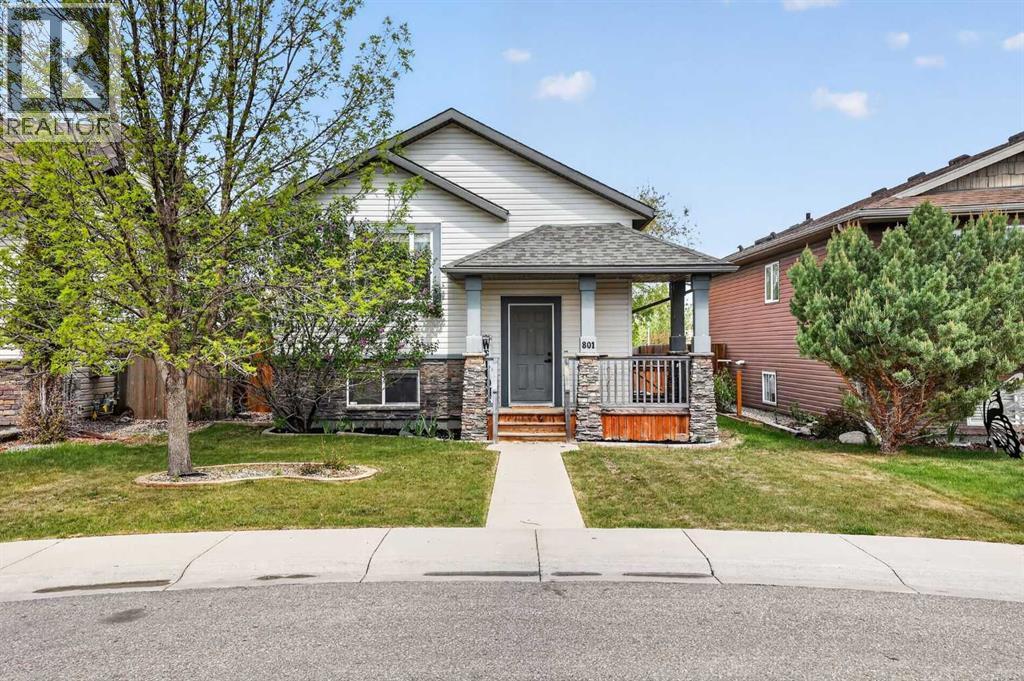 801 MT Sundance Lane W, Lethbridge, Alberta
