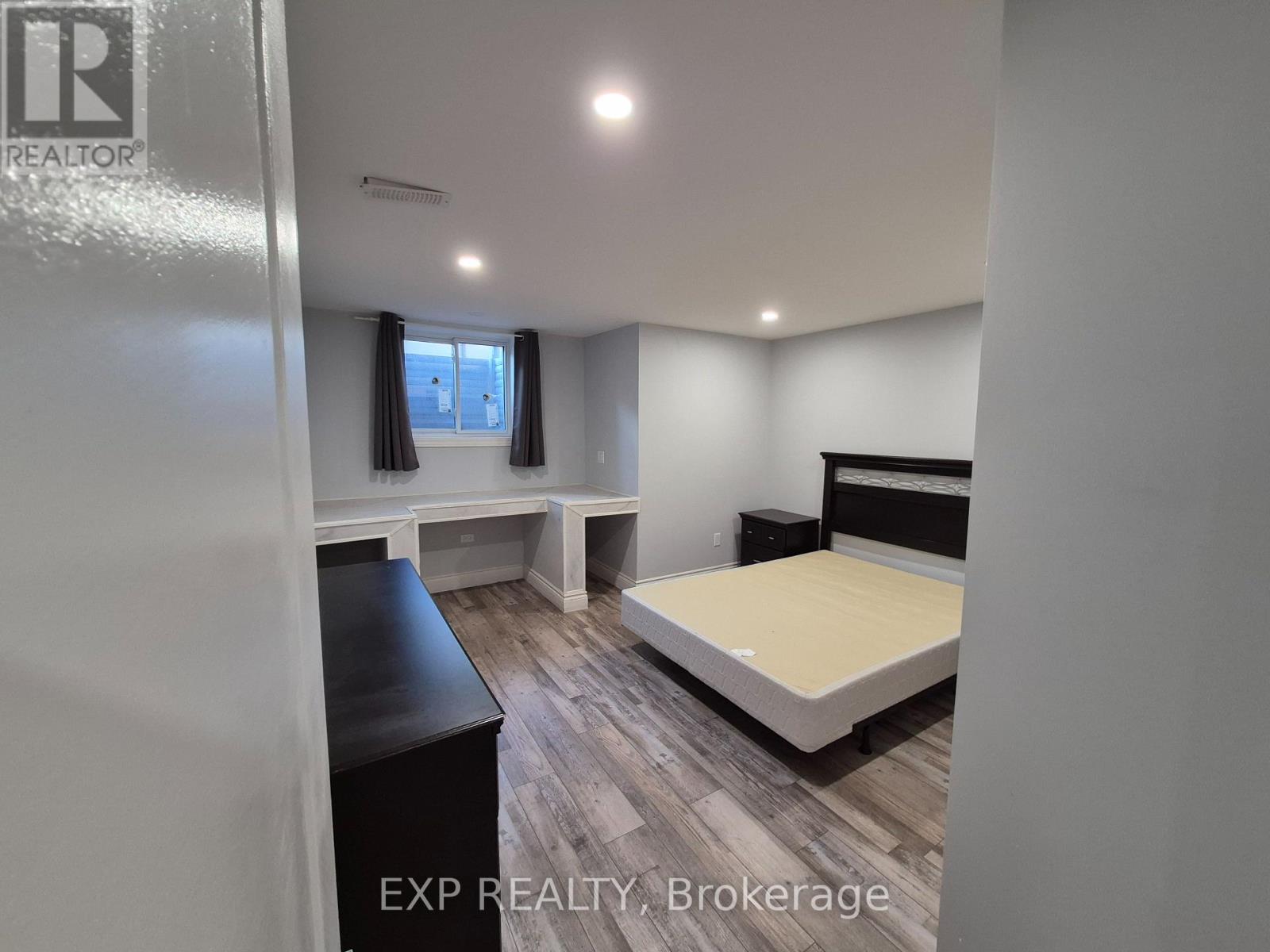 708 Perseus Avenue, Ottawa, Ontario  K2J 6V8 - Photo 11 - X13175230