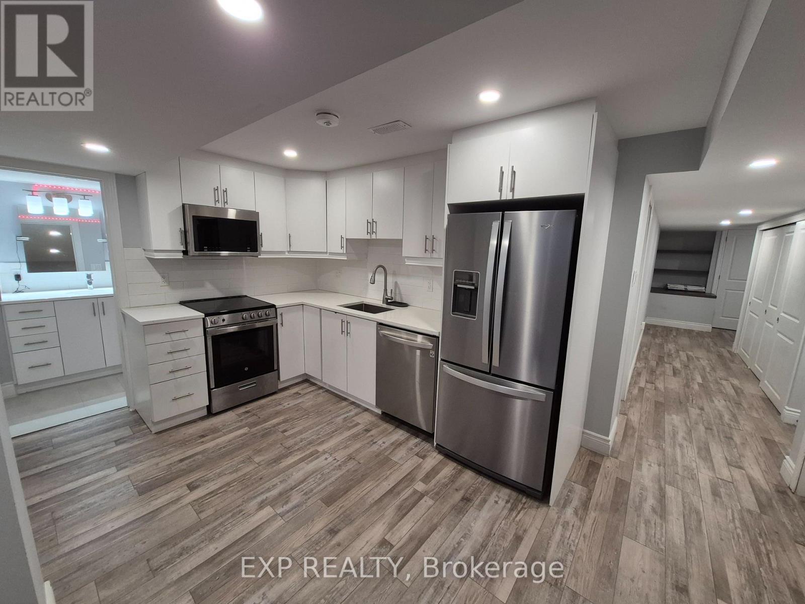 708 Perseus Avenue, Ottawa, Ontario  K2J 6V8 - Photo 8 - X13175230