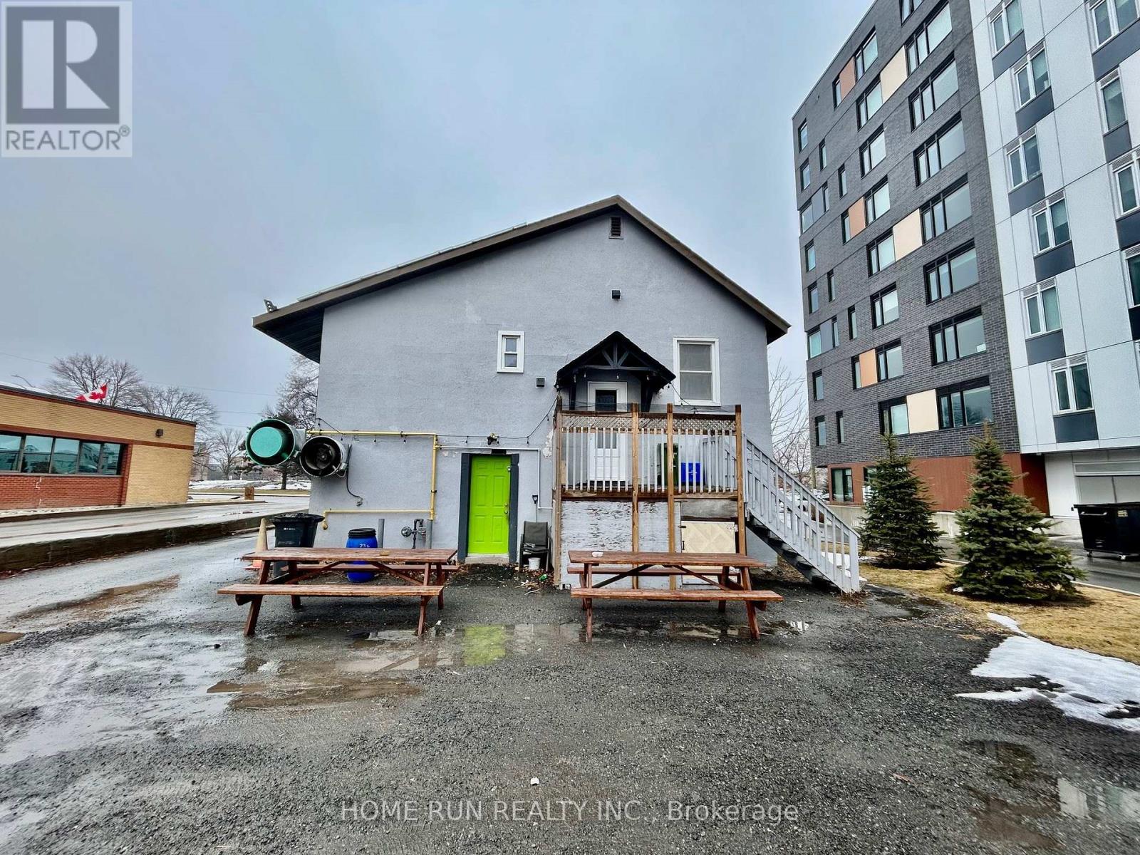 704 Brookfield Road S, Ottawa, Ontario  K1V 6J4 - Photo 1 - X13175272