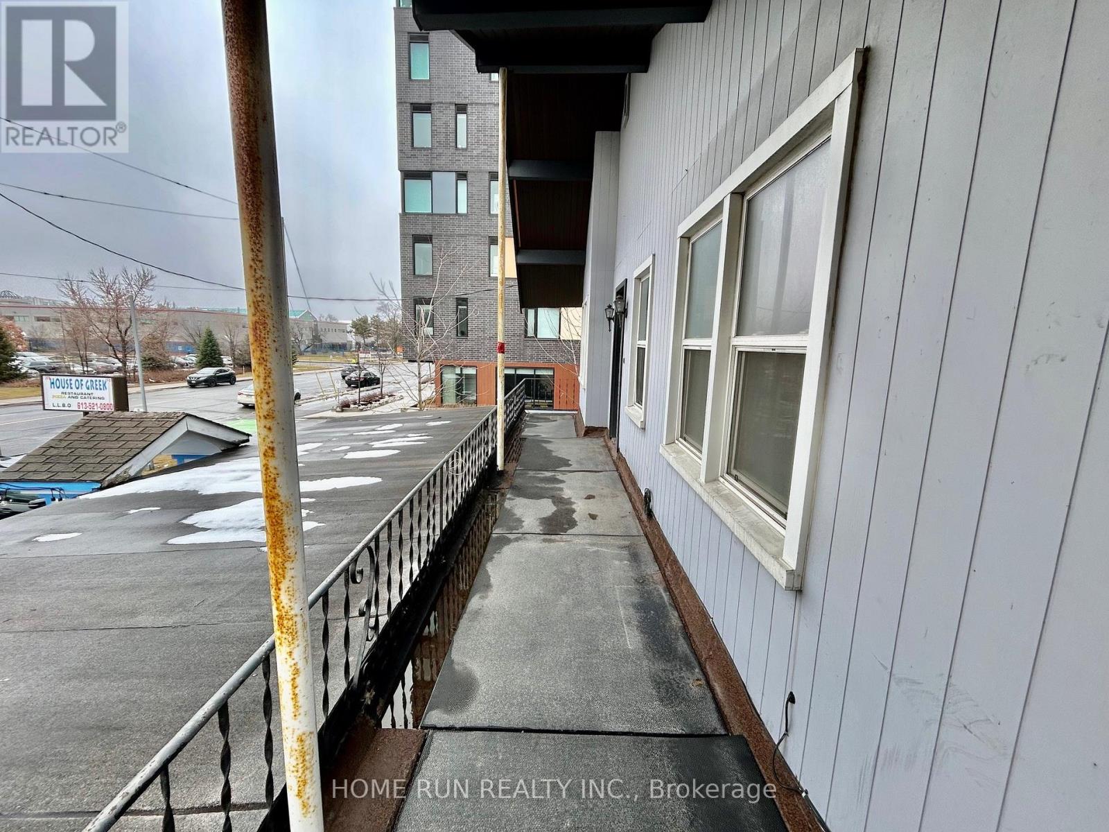 704 Brookfield Road S, Ottawa, Ontario  K1V 6J4 - Photo 3 - X13175272