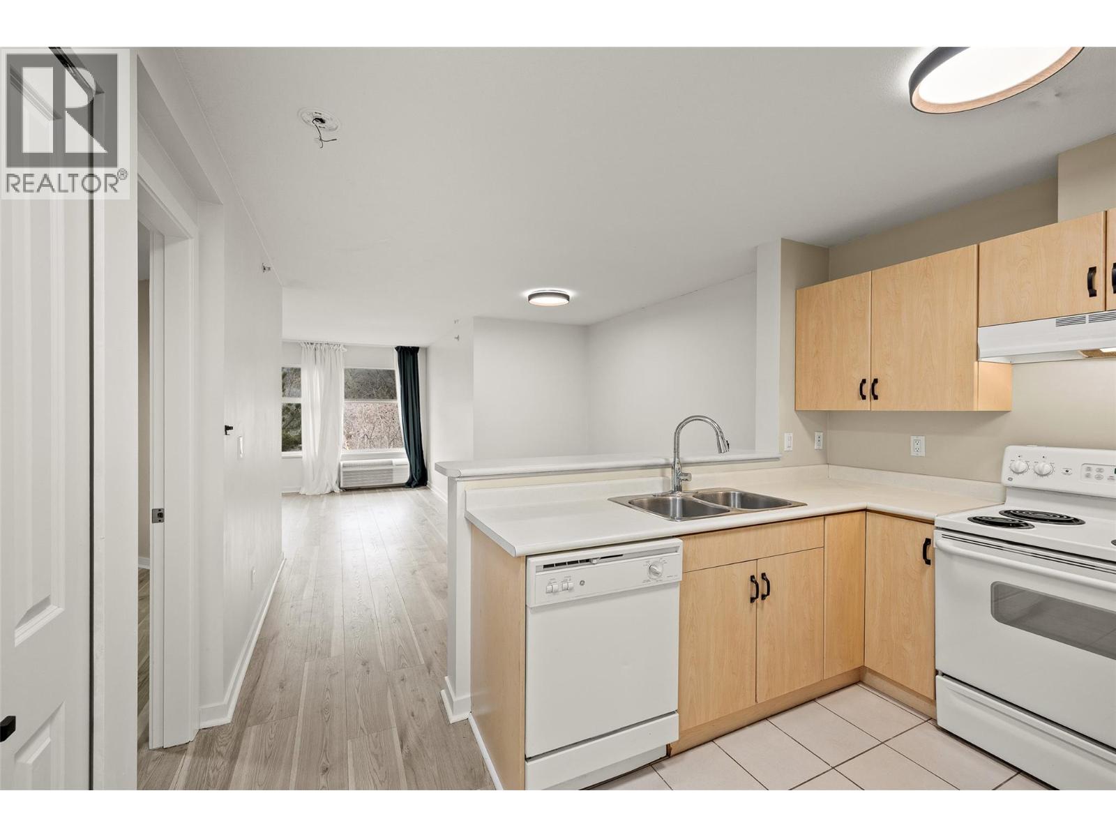 555 Yates Road Unit# 410, Kelowna, British Columbia  V1V 2V2 - Photo 8 - 10376297