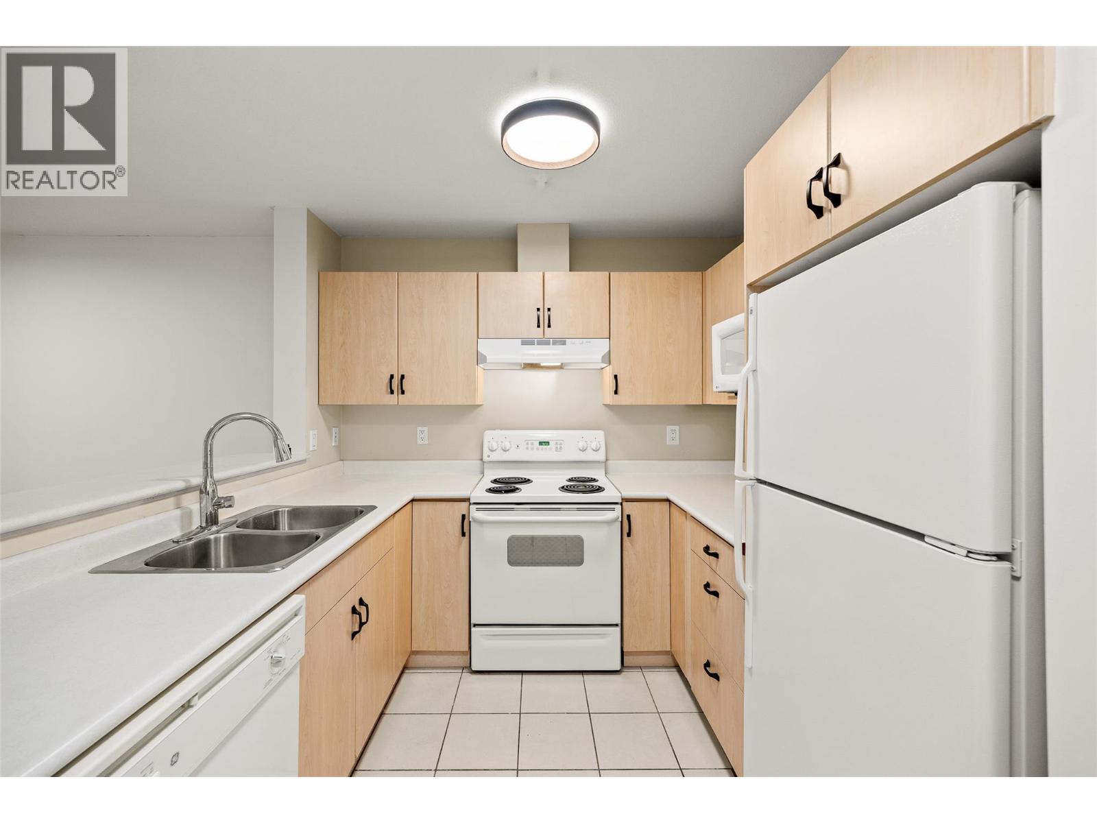555 Yates Road Unit# 410, Kelowna, British Columbia  V1V 2V2 - Photo 6 - 10376297