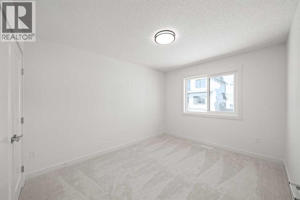 91 Heritage Manor, Cochrane, Alberta  T4C 0L3 - Photo 12 - A2314869