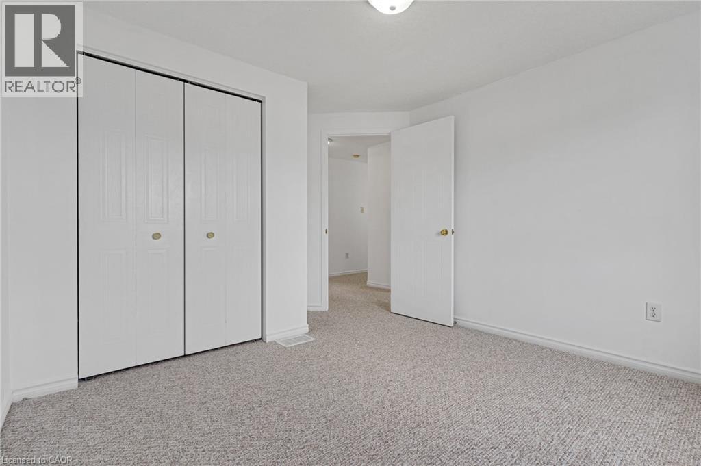 359 Highbrook Crescent, Kitchener, Ontario  N2E 3P5 - Photo 22 - 40833712