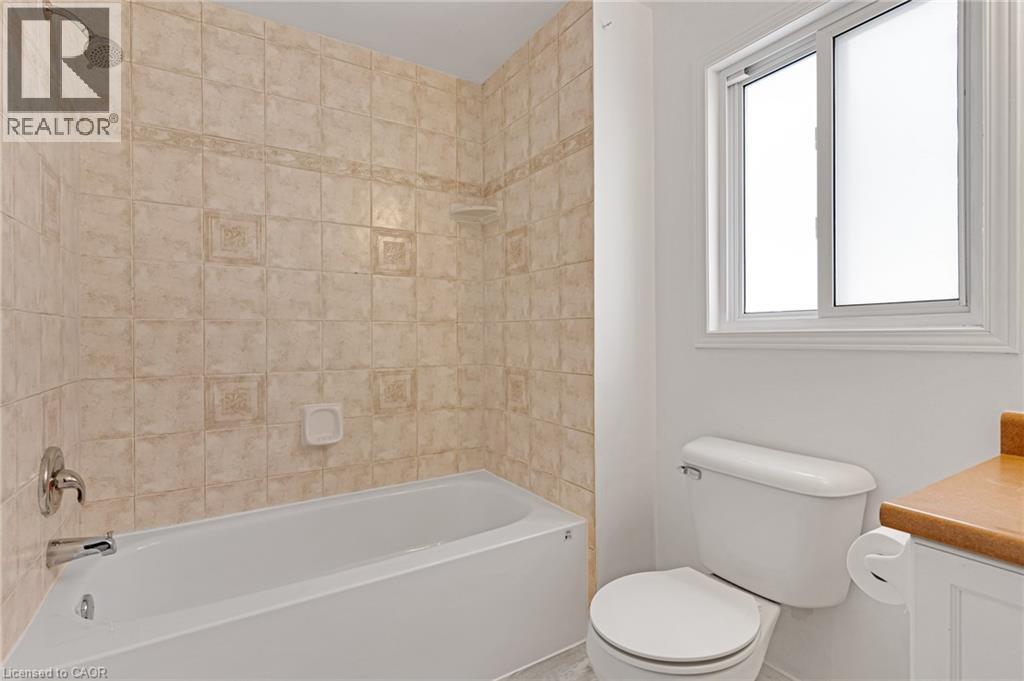 359 Highbrook Crescent, Kitchener, Ontario  N2E 3P5 - Photo 24 - 40833712