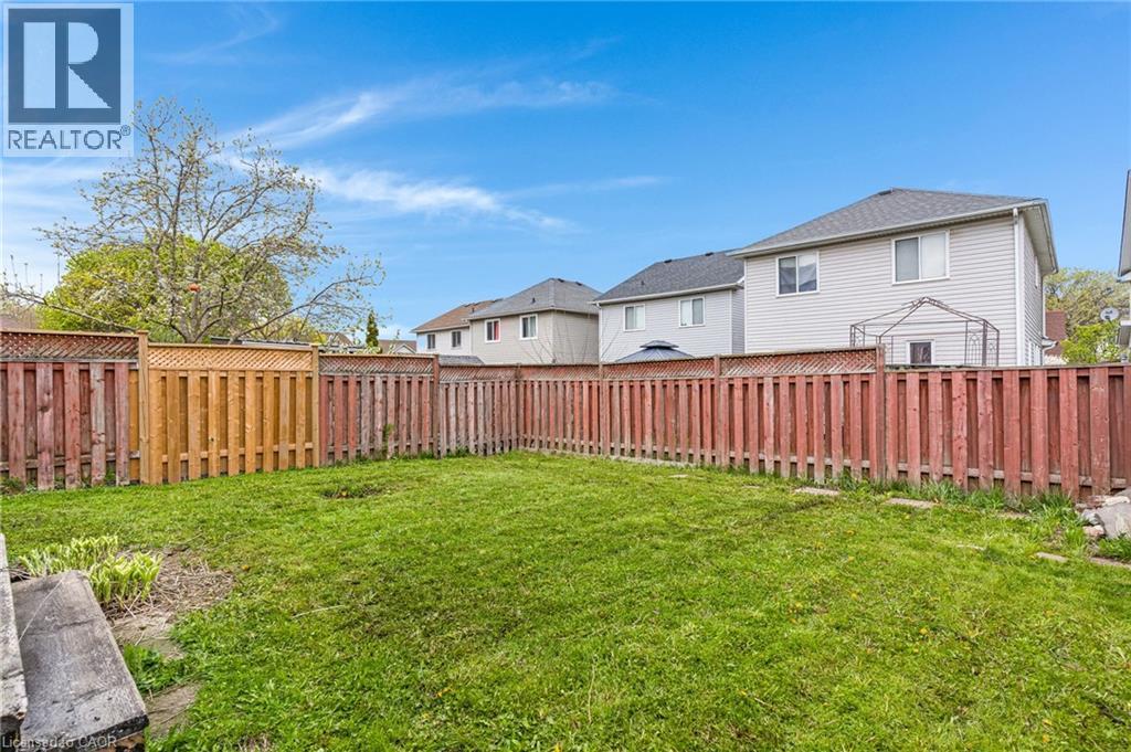 359 Highbrook Crescent, Kitchener, Ontario  N2E 3P5 - Photo 35 - 40833712