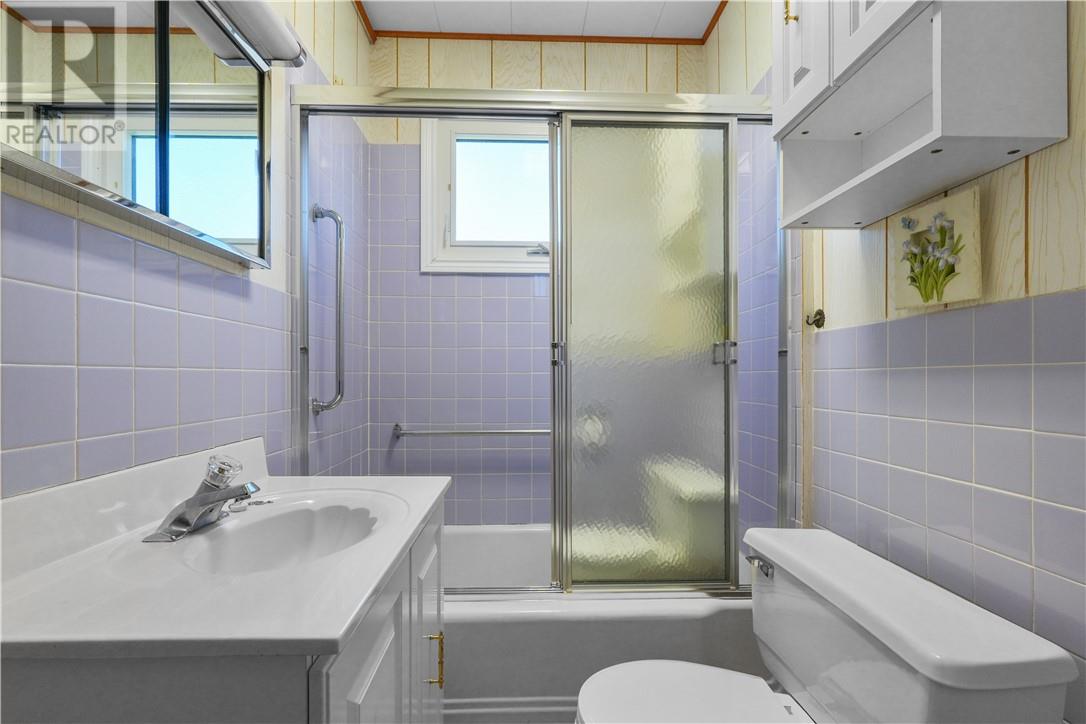 168 Levesque, Sudbury, Ontario P3B 3T1 - Photo 13 - 2128022