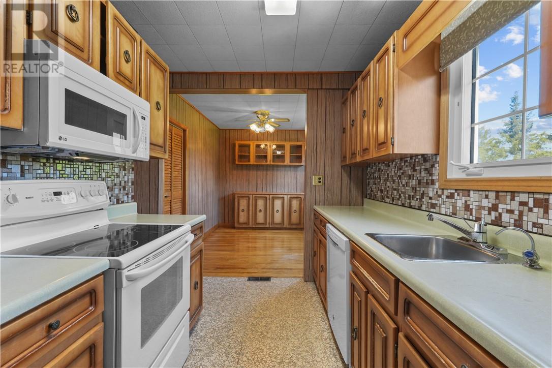 168 Levesque, Sudbury, Ontario P3B 3T1 - Photo 3 - 2128022