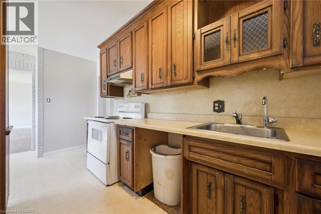 190 Vanier Drive, Kitchener, Ontario  N2C 1J7 - Photo 12 - 40831627