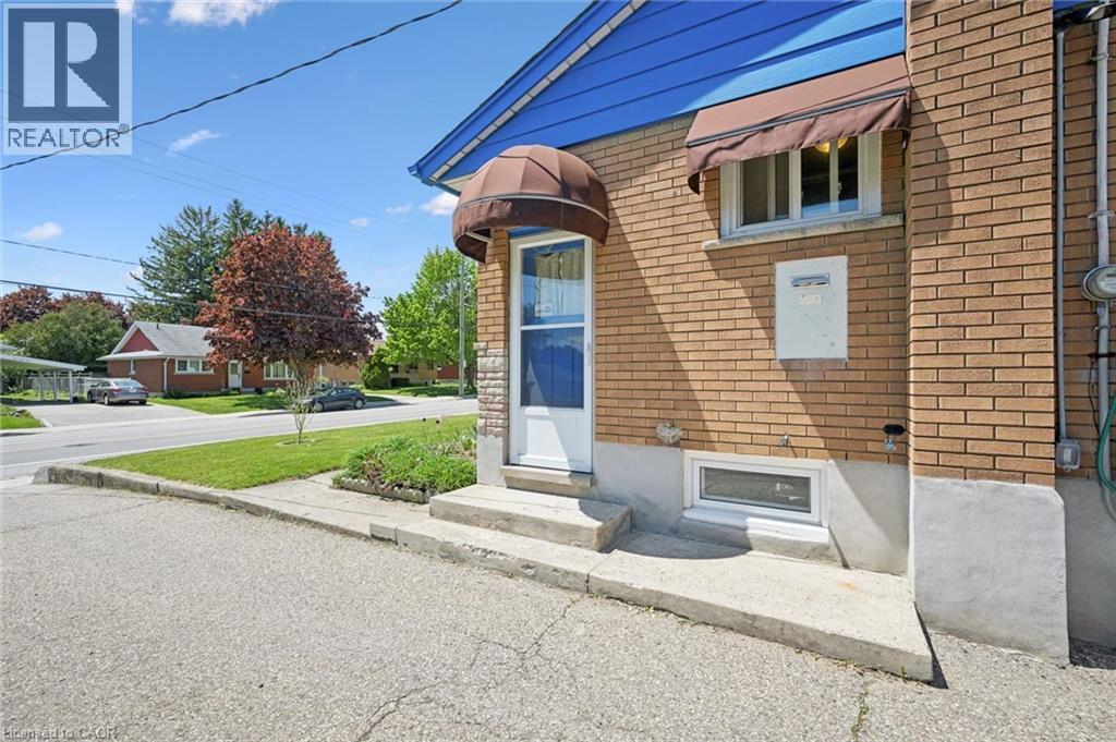 190 Vanier Drive, Kitchener, Ontario  N2C 1J7 - Photo 5 - 40831627