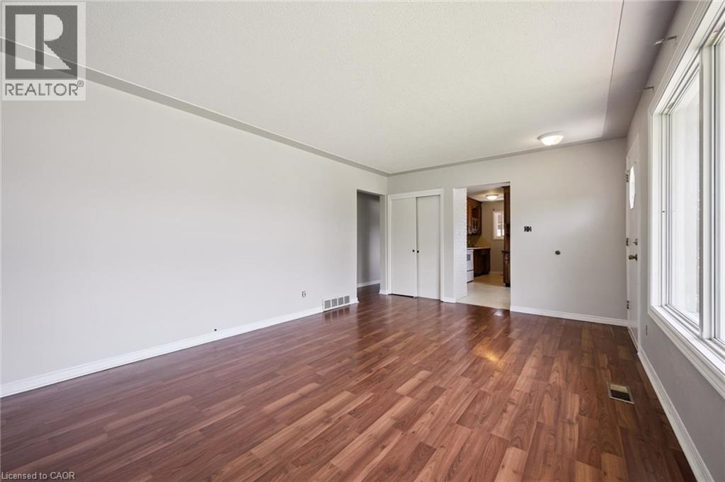 190 Vanier Drive, Kitchener, Ontario  N2C 1J7 - Photo 8 - 40831627