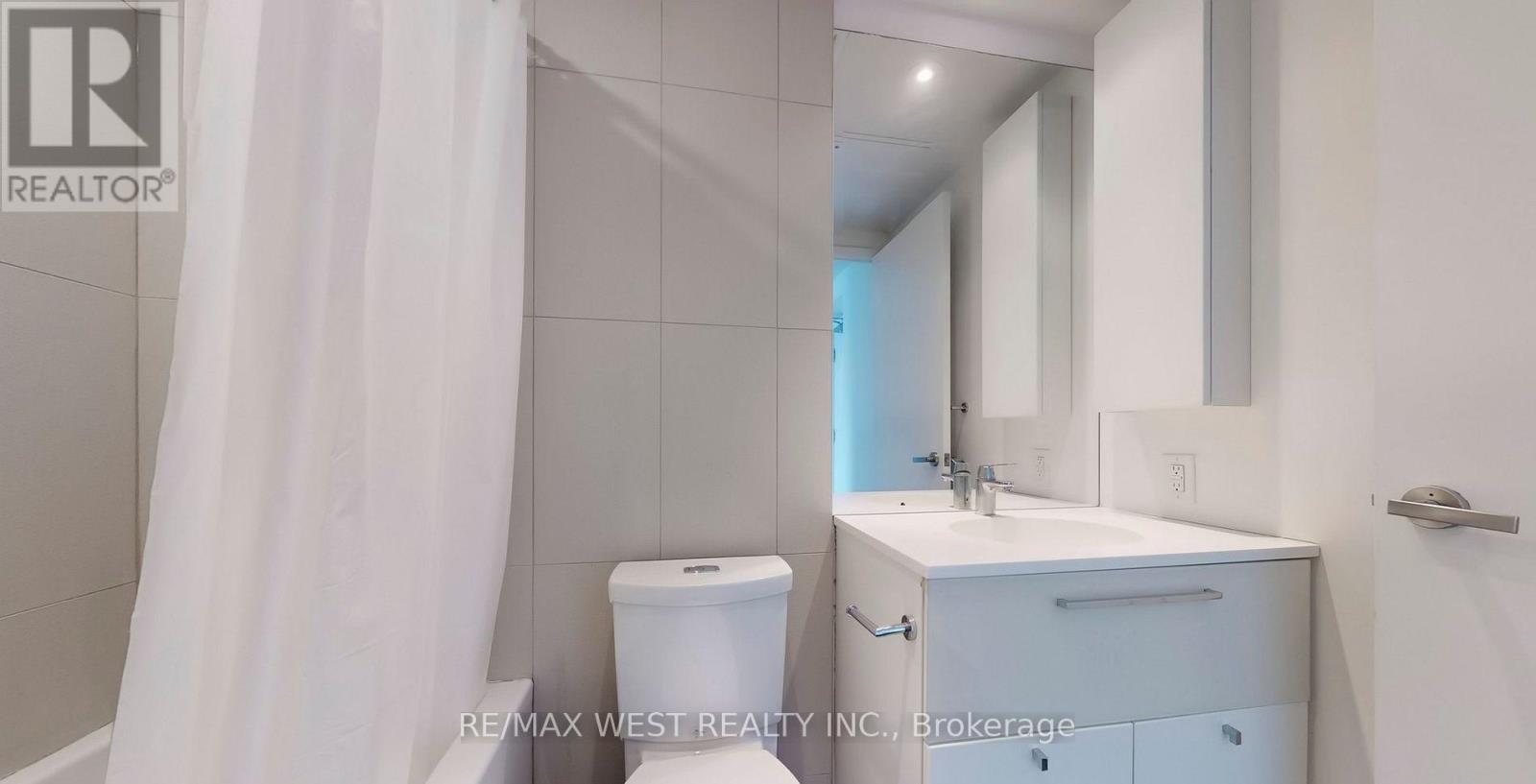 1106 - 15 Grenville Street, Toronto, Ontario  M4Y 1A1 - Photo 11 - C13170982