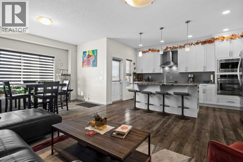 204 Walden Parade SE, Calgary, Alberta  T2X 2A6 - Photo 9 - A2301223