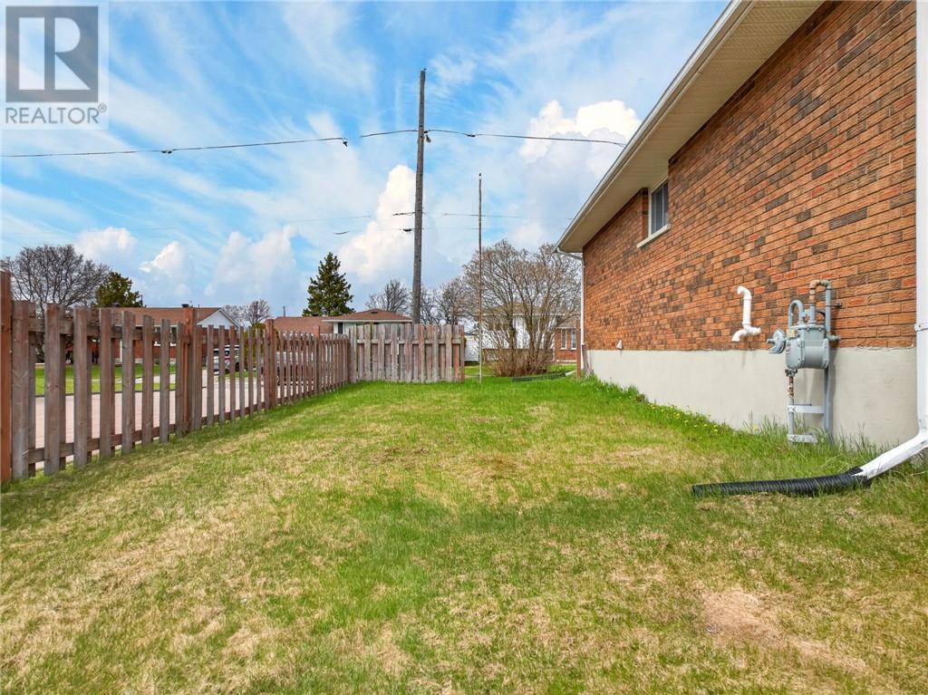 35 Falcon Crescent, Chelmsford, Ontario  P0M 1L0 - Photo 41 - 2128031