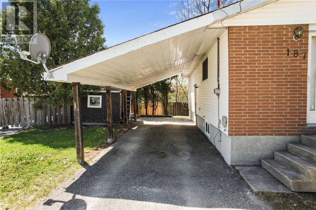 187 Imperial Drive, Garson, Ontario P3L 1K2 - Photo 3 - 2127982