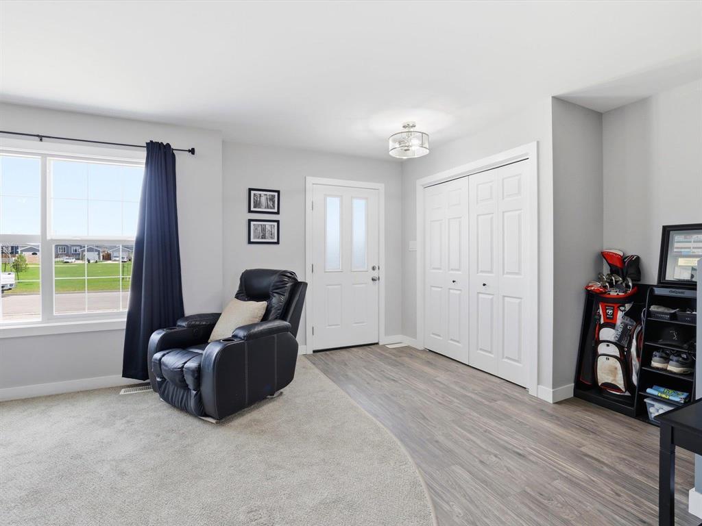 108 Imperial Crescent, Steinbach, Manitoba  R5G 2T7 - Photo 11 - 202611785