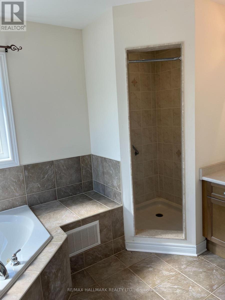 117 James Govan Drive, Whitby, Ontario  L1N 0H4 - Photo 12 - E13175304