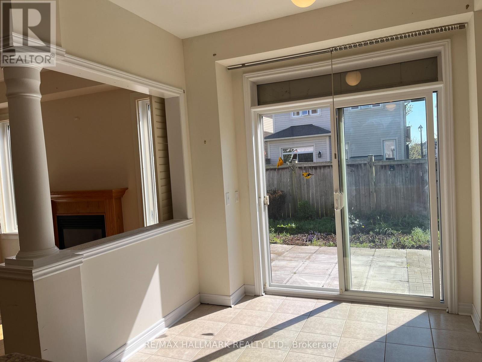 117 James Govan Drive, Whitby, Ontario  L1N 0H4 - Photo 4 - E13175304