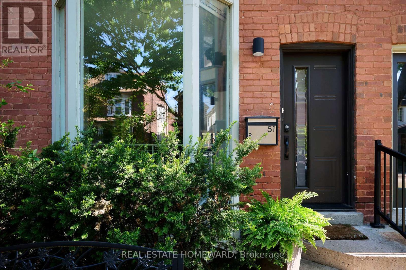 51 Harcourt Avenue, Toronto, Ontario  M4J 1J3 - Photo 2 - E13175328