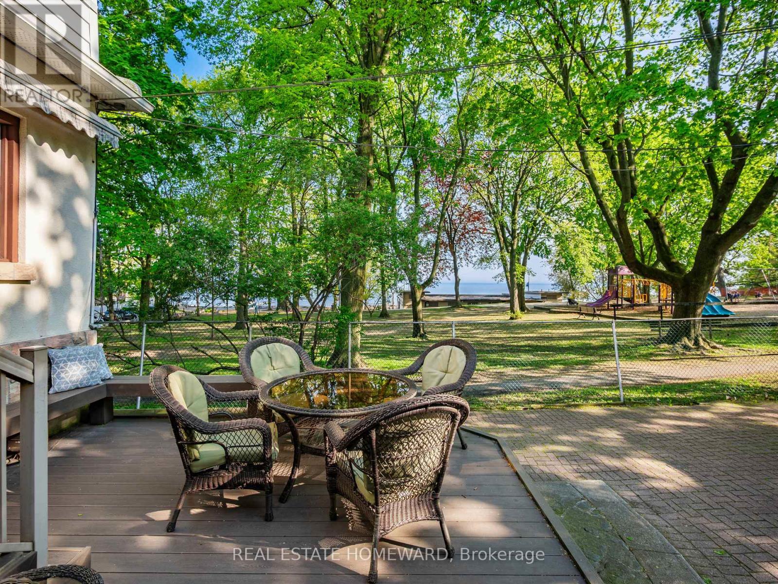 4 Silver Birch Avenue, Toronto, Ontario  M4E 3K9 - Photo 25 - E13175330