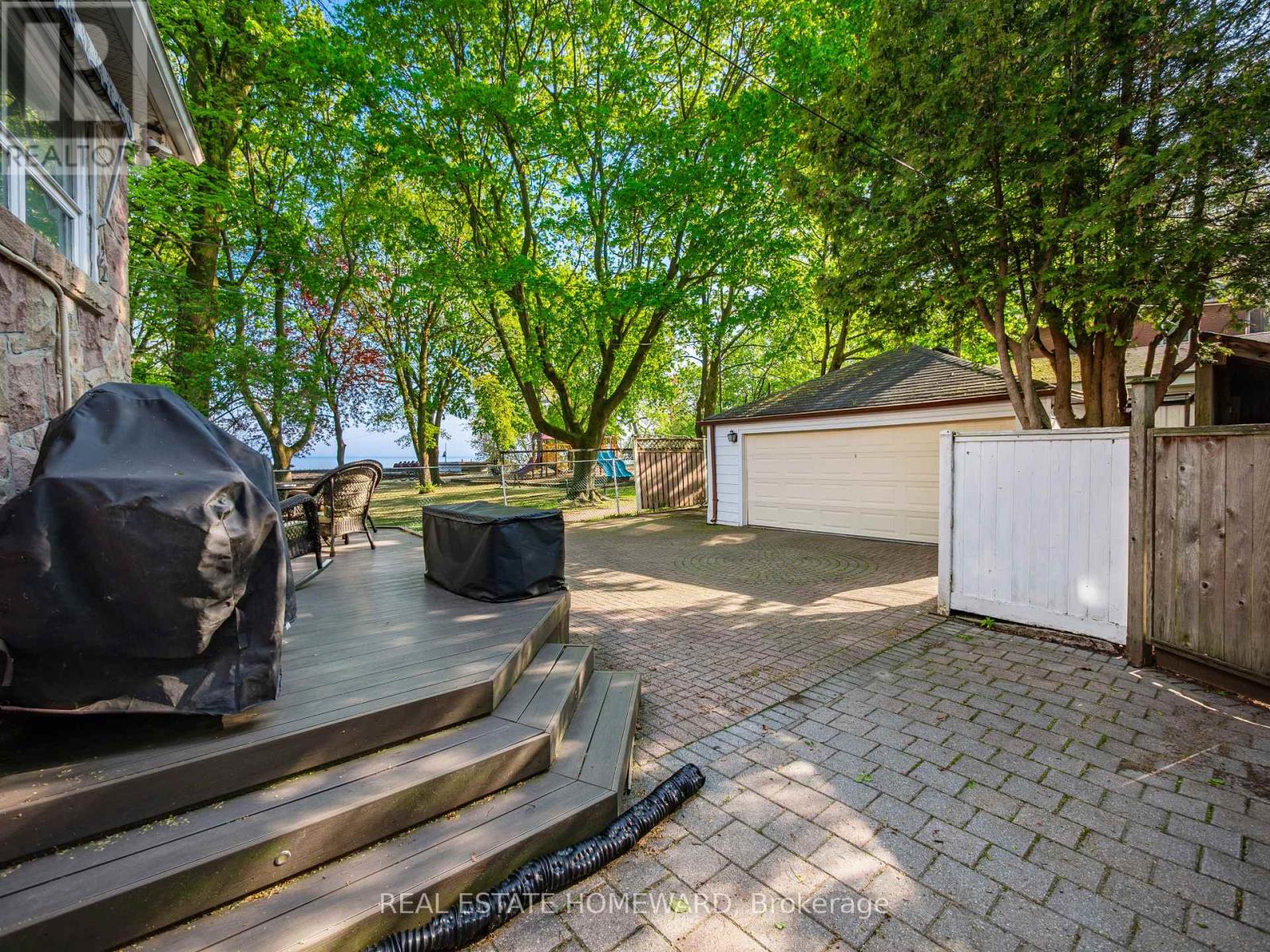 4 Silver Birch Avenue, Toronto, Ontario  M4E 3K9 - Photo 26 - E13175330