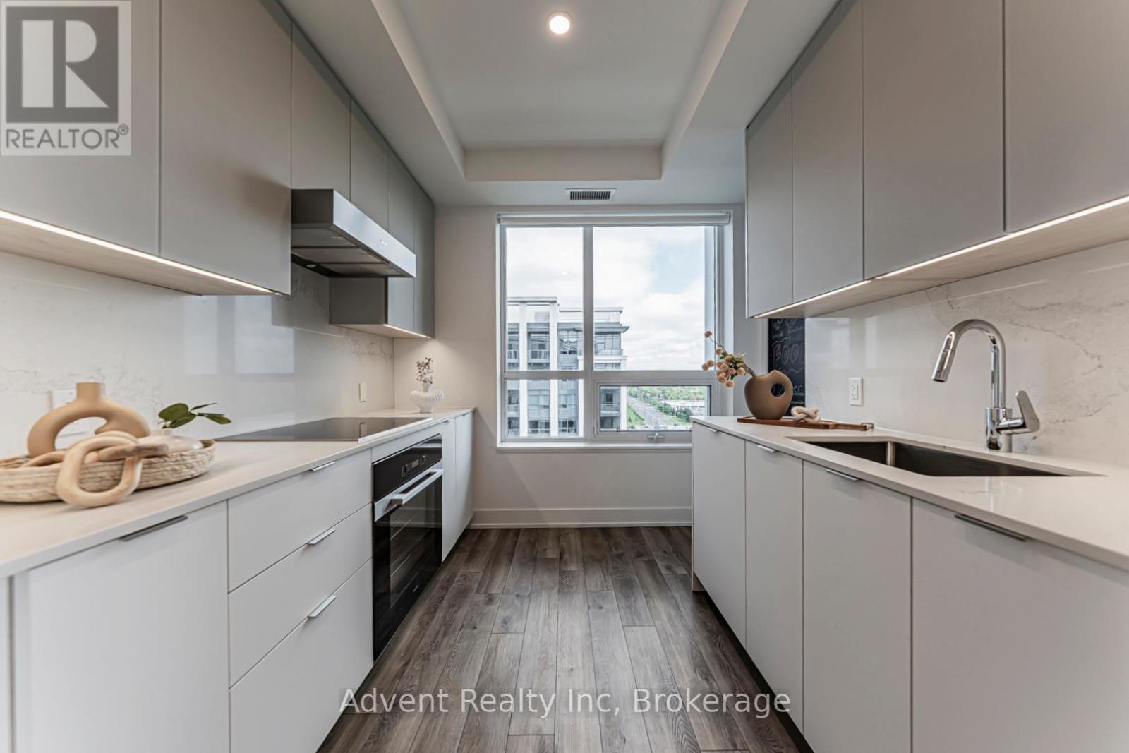Lph05 - 8 Cedarland Drive, Markham, Ontario  L6G 0H4 - Photo 7 - N13175216