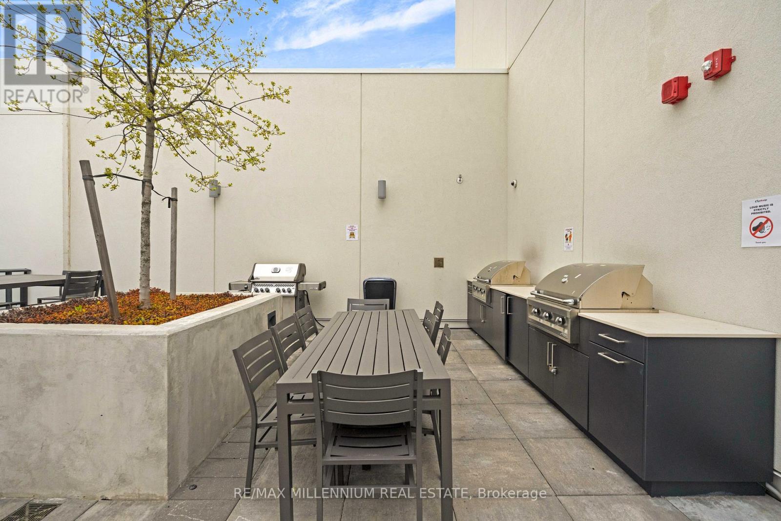 209 - 9000 Jane Street, Vaughan, Ontario  L4K 0M6 - Photo 19 - N13175232