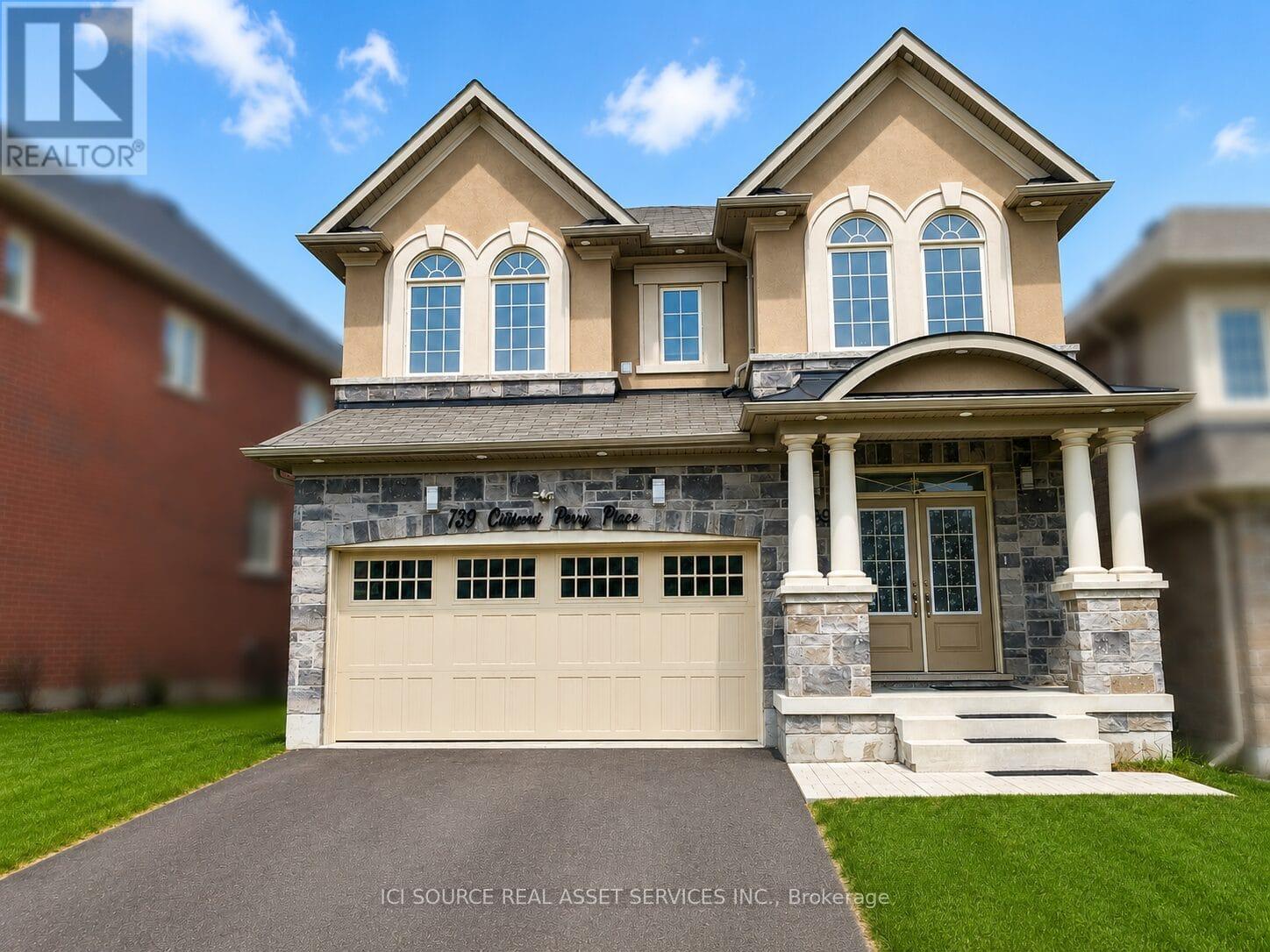 739 CLIFFORD PERRY PLACE, Newmarket, Ontario