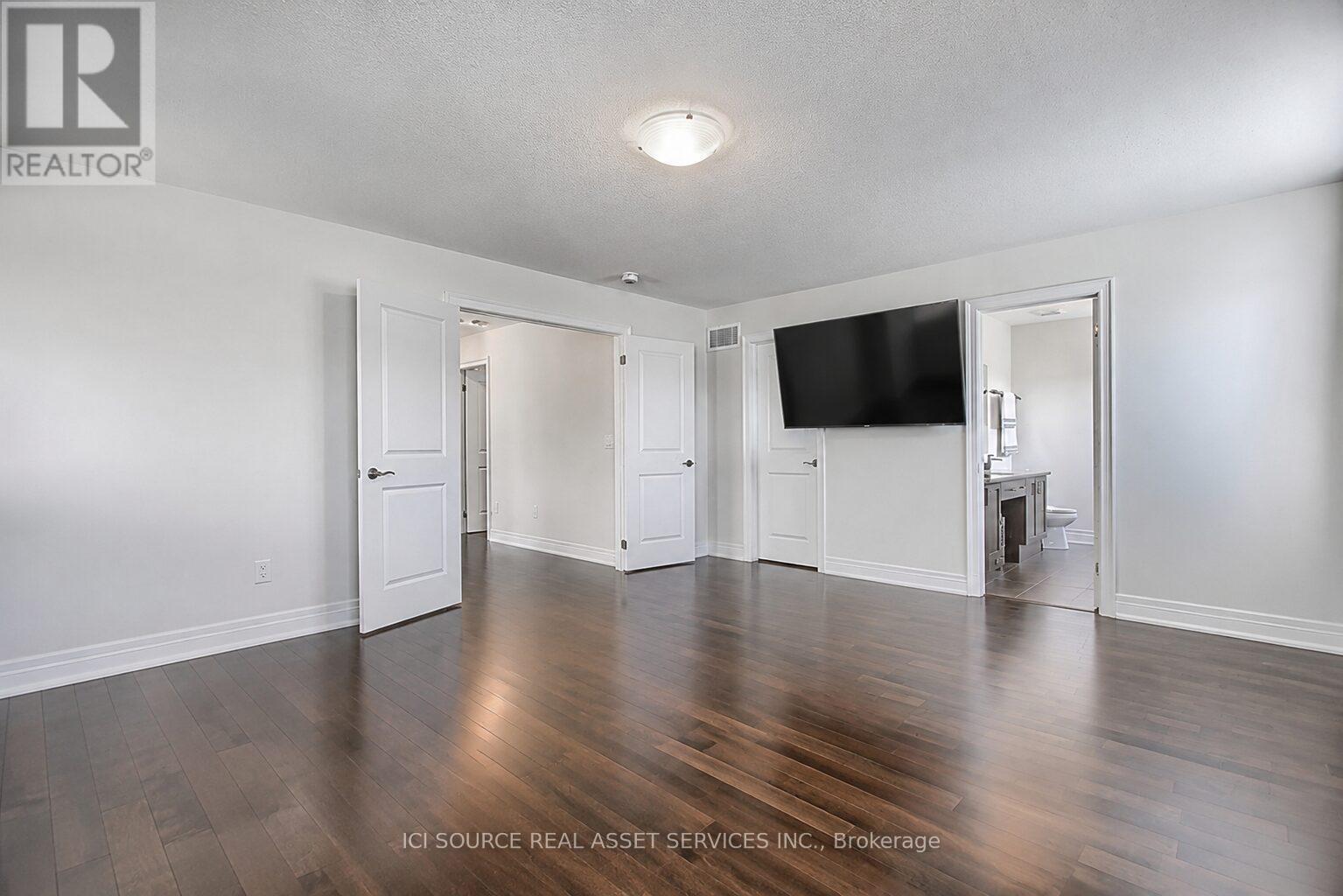 739 Clifford Perry Place, Newmarket, Ontario  L3X 0J3 - Photo 19 - N13175284